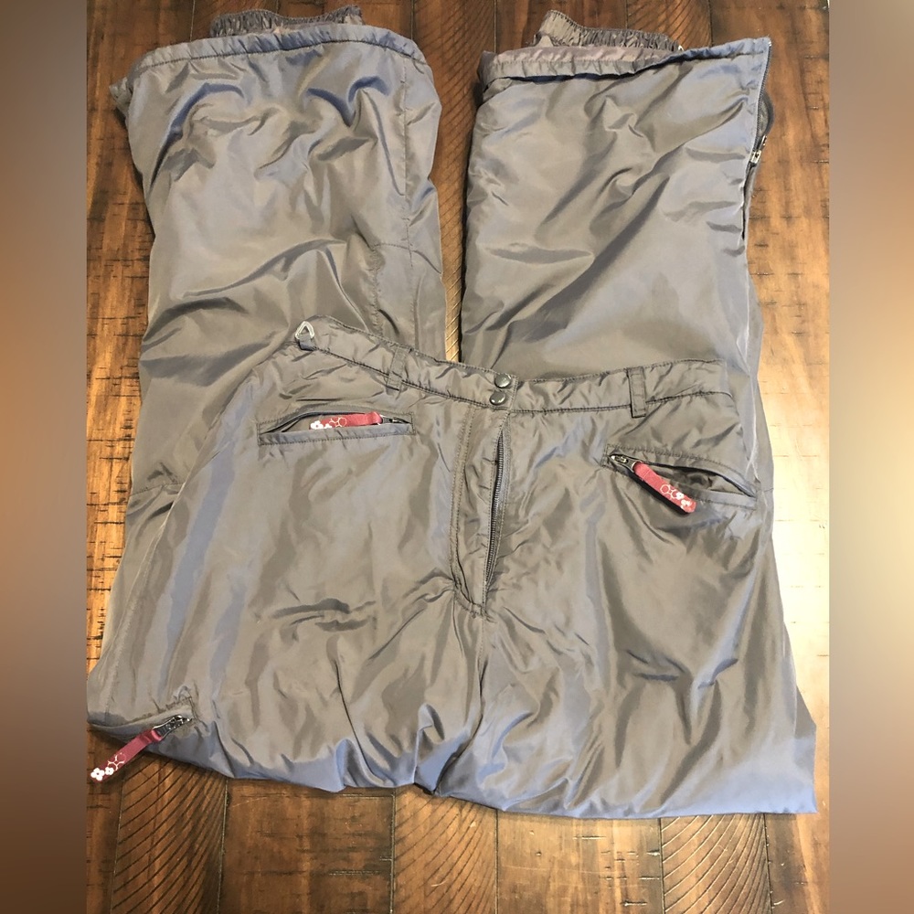 Ski/ snowboard pants ( kids XL) solid Grey